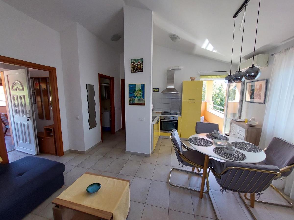Ferienwohnung Lana Fažana Exterior foto