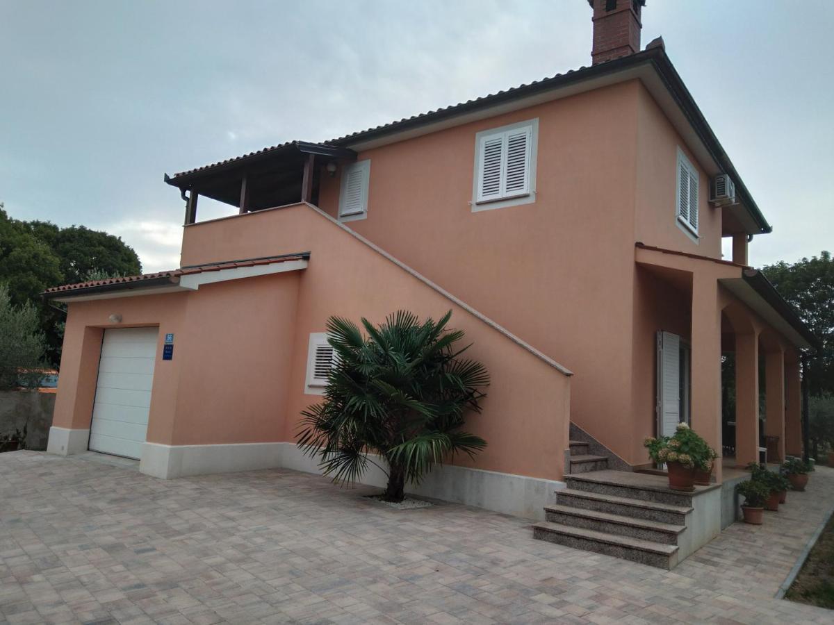 Ferienwohnung Lana Fažana Exterior foto