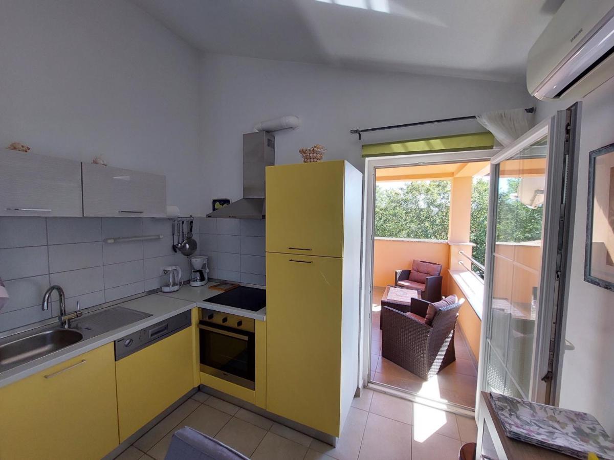 Ferienwohnung Lana Fažana Exterior foto